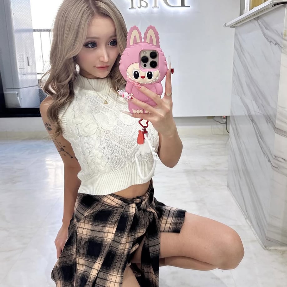 67ee22bb3cc552d365d147a2