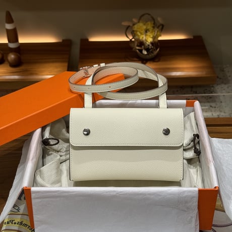 本革shoulder bag 4色