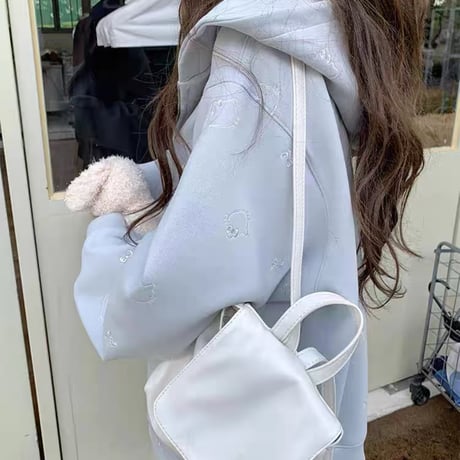 即納SALE！ 型押しcat パーカー  ブルー