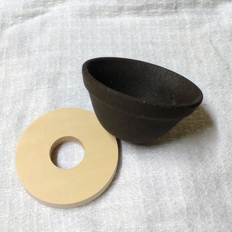 カップ（フタ小穴付） | 萬生健康治療院（オンセラ療法）