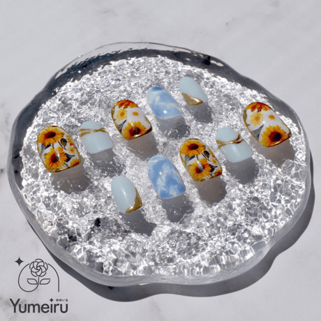 夏空と向日葵