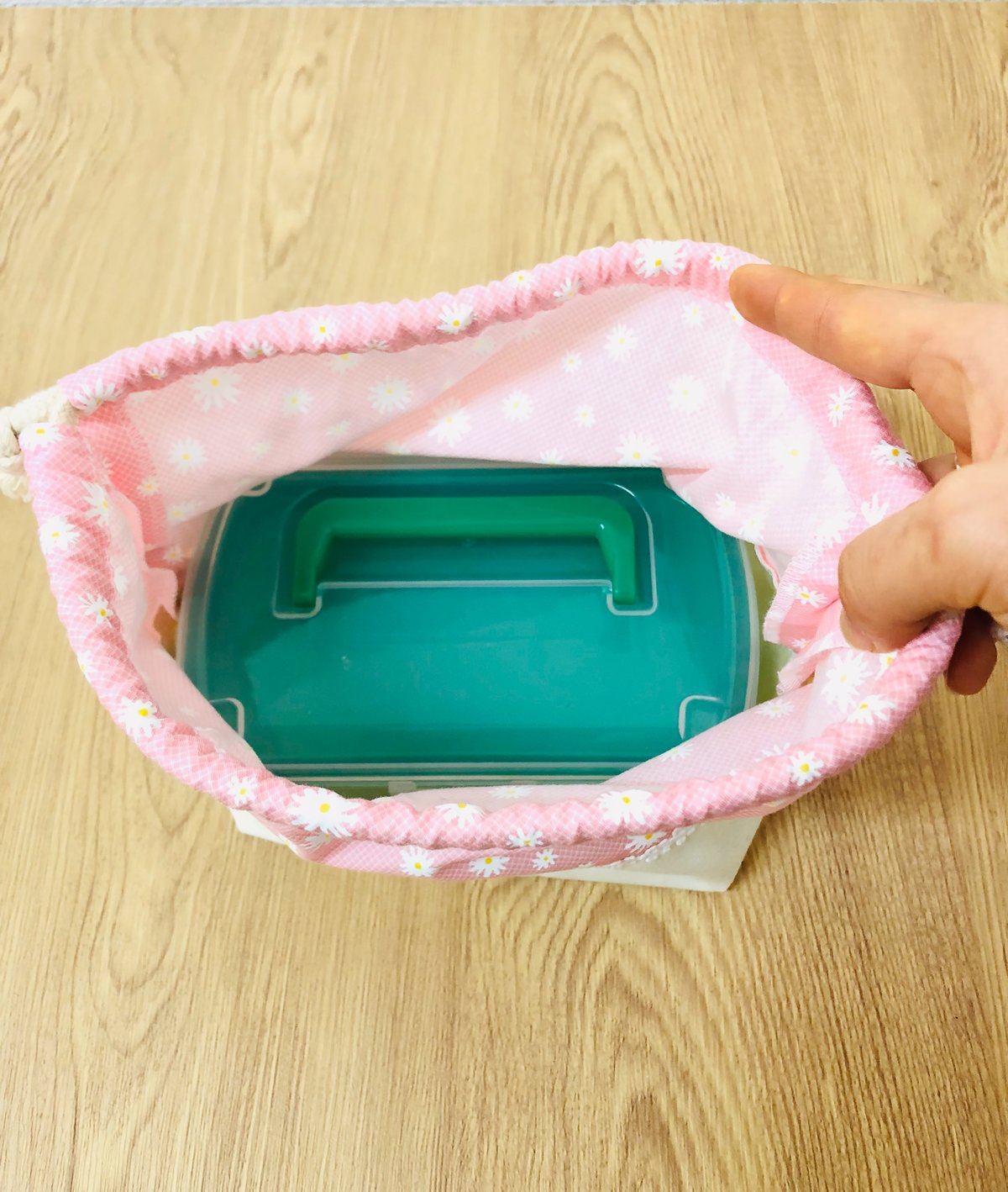 お弁当袋（ふんわりピンクとマーガレット柄） | 株式会社nui