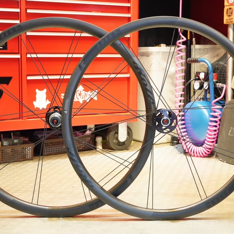 ロードバイク ロルフプリマ ares3 disc シマノフリー トリコロール RolfPRIMA ARES3 DISC CUSTOMデカール | BICYCLE STUD