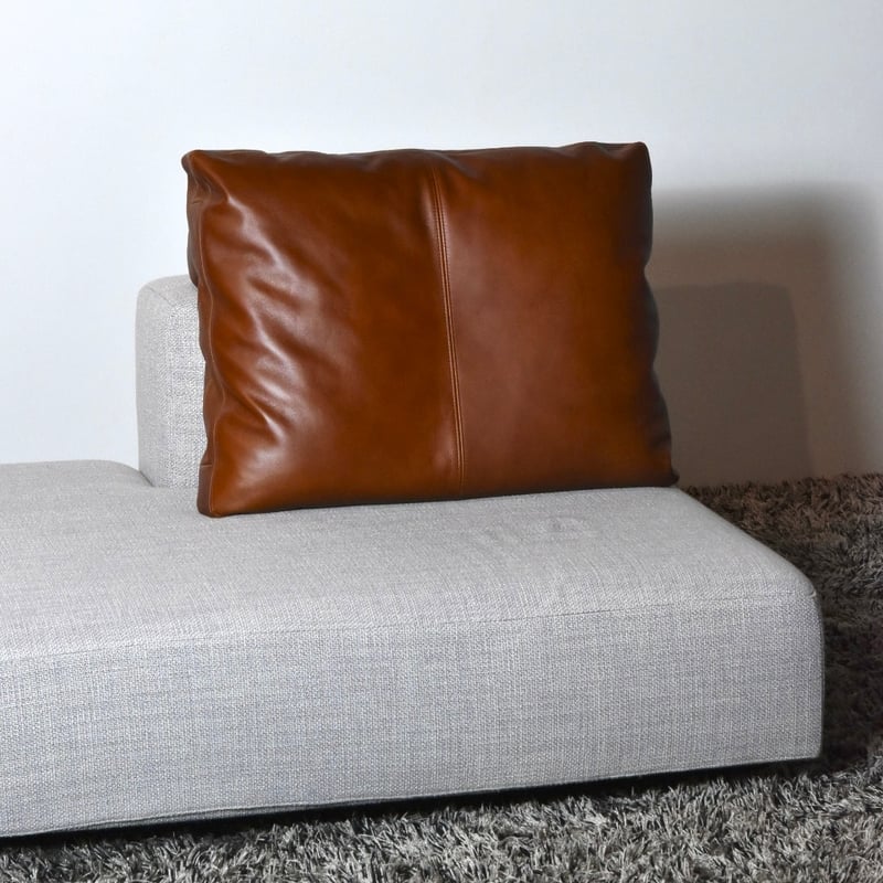 マスターウォール　本革クッション　ほぼ未使用 マスターウォール 本革クッション ほぼ未使用 クッション一覧の通販