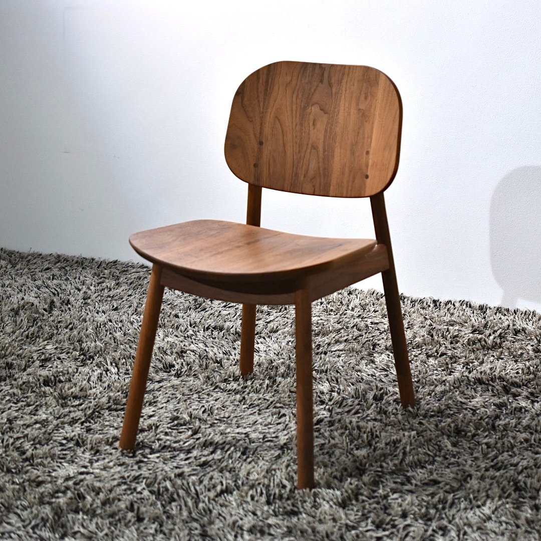 ハーフスケール　無垢材　オイル仕上げ　椅子 ②YU UC1チェア JPサイズ オイル塗装 WN 【マスターウォール
