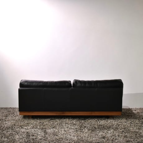 デニッシュソファ3シーター180 ナッパレダーブラック WN　背と座ノーマル【マスターウォールアウトレット家具】