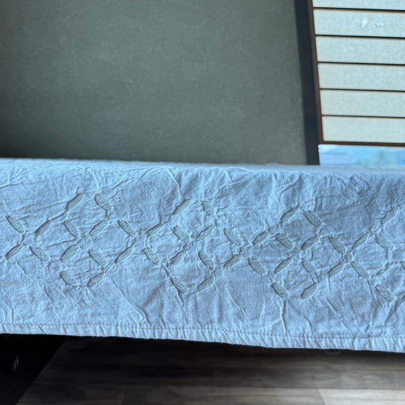 カットワークキルト 厚地 一点もの | インドの布 手仕事 | MONOGOCOTI