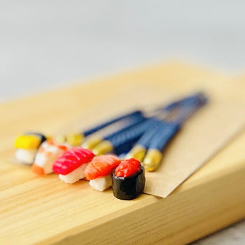 笑顔を運ぶ🍣お寿司ストラップ5種セット | 築地1935