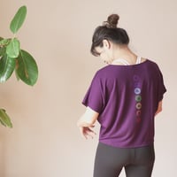 ショート丈ヨガトップ