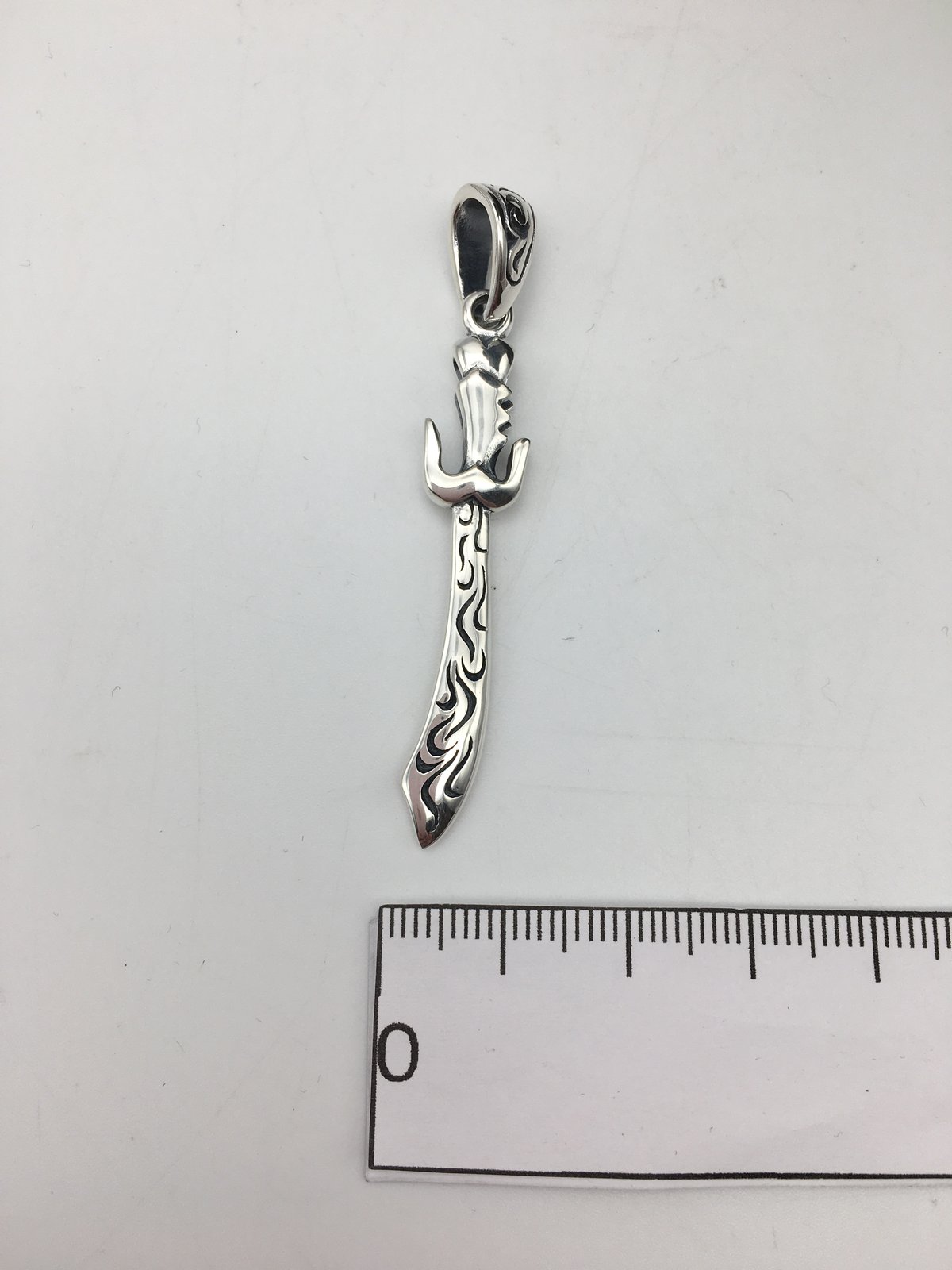 925シルバー 剣型ネックレストップ シルバーアクセサリー剣 ペンダントトップ シルバー925 トップ