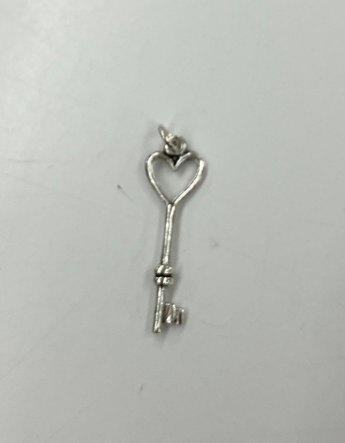 ペンダントトップ シルバー925 鍵 569101000095-79 | happine
