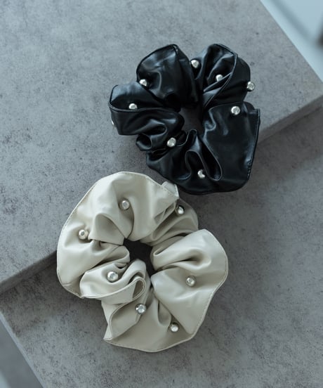Fake leather dot Chouchou【Ivory】