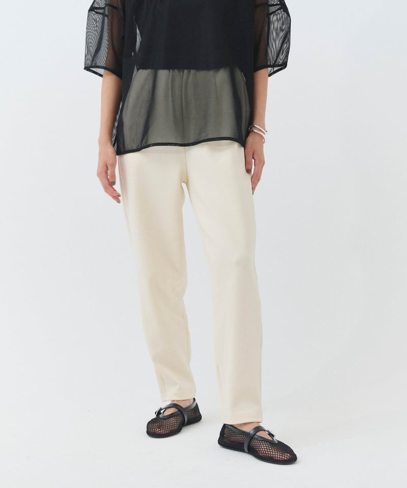 CLORE＋クロレ　フワモチパンツ　エクリュ CLORE＋クロレ フワモチパンツ エクリュ