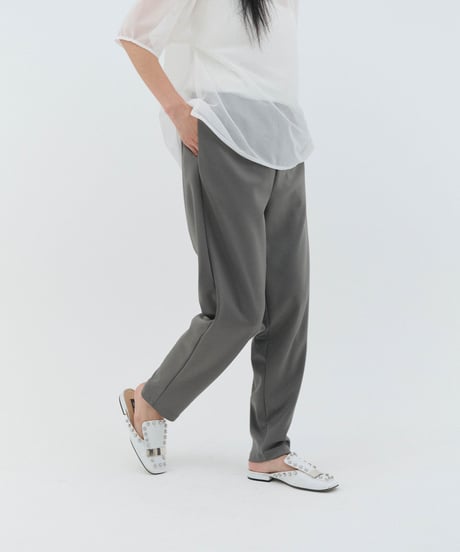 CLORE＋クロレ　フワモチパンツ　エクリュ CLORE クロレ エクリュ パンツ CATEGORY パンツ | CLORE+