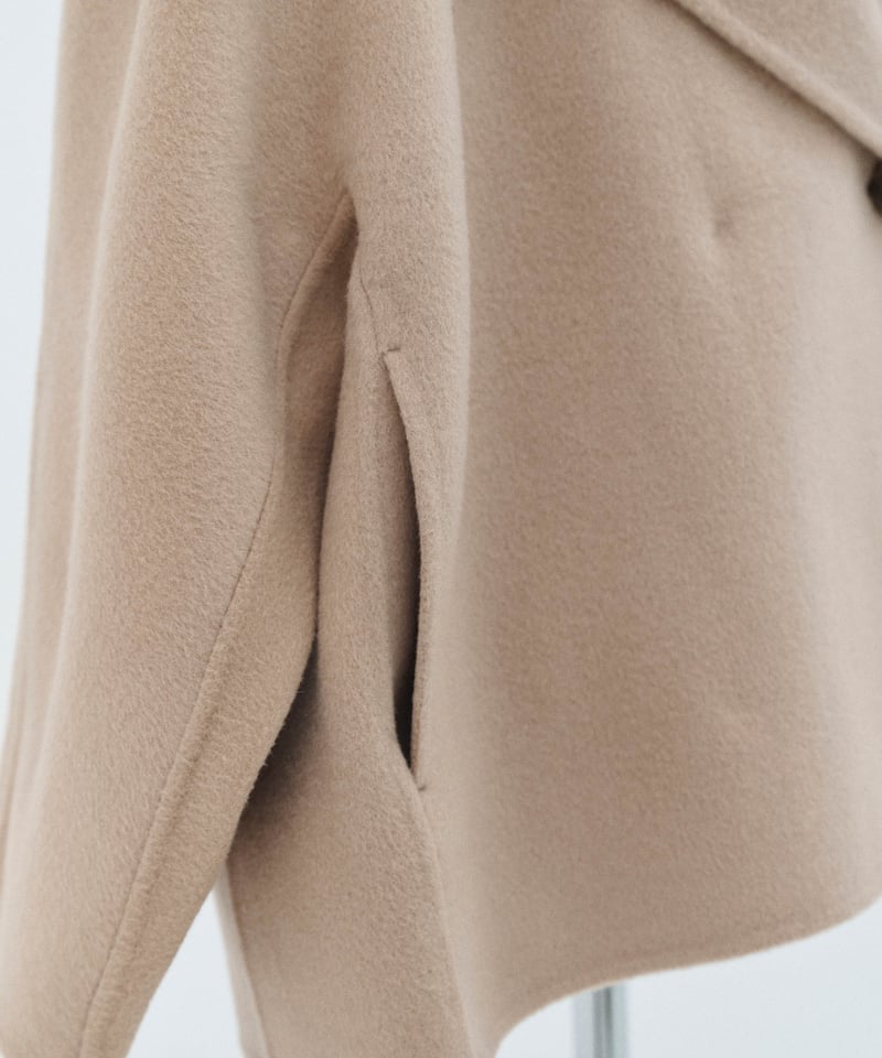 CLORE+ アイボリー ビックカラーコート Big collar coat（Beige） | CLORE+