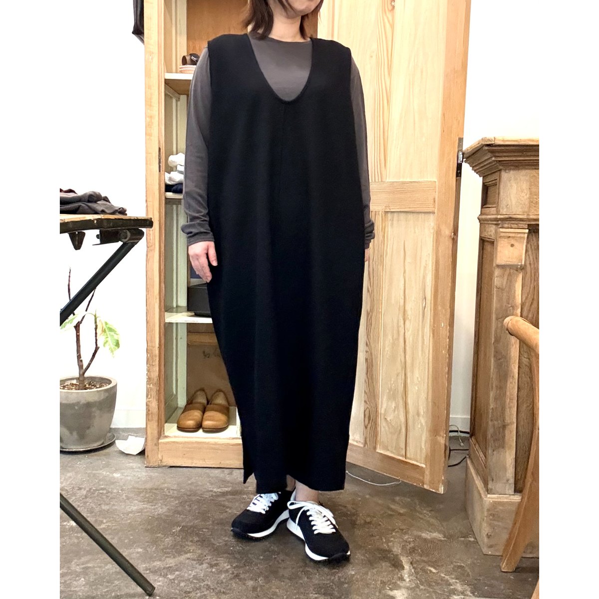 UT243CT016 ウール圧縮 ジャンパードレス | GALERIE TISSU