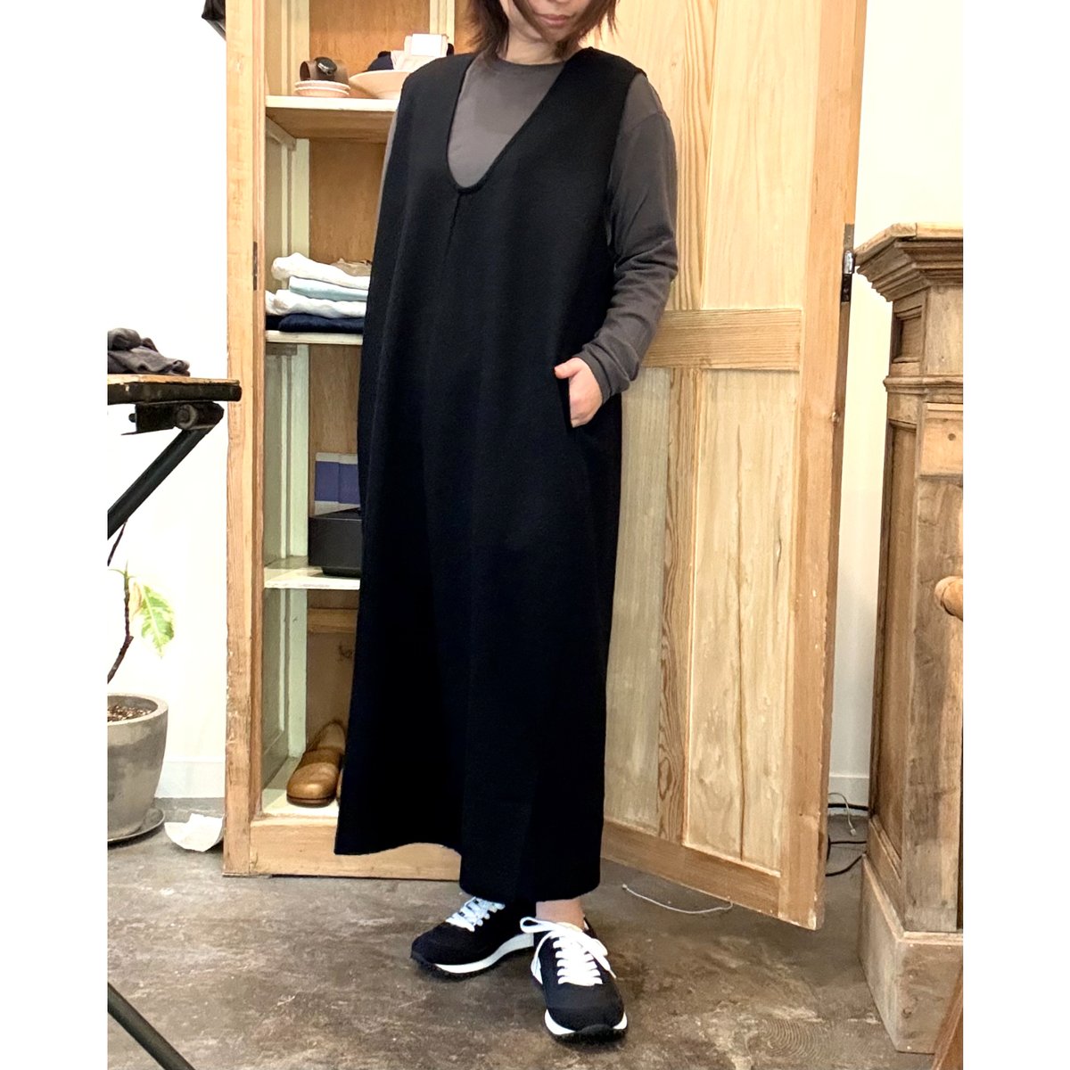 予約販売】UT243CT016 ウール圧縮 ジャンパードレス | GALERIE TISSU 