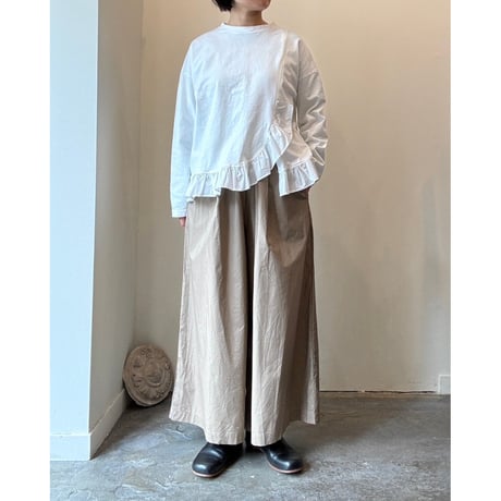 UT243PT008　ナチュラルタイプライター ハカマキュロットパンツ
