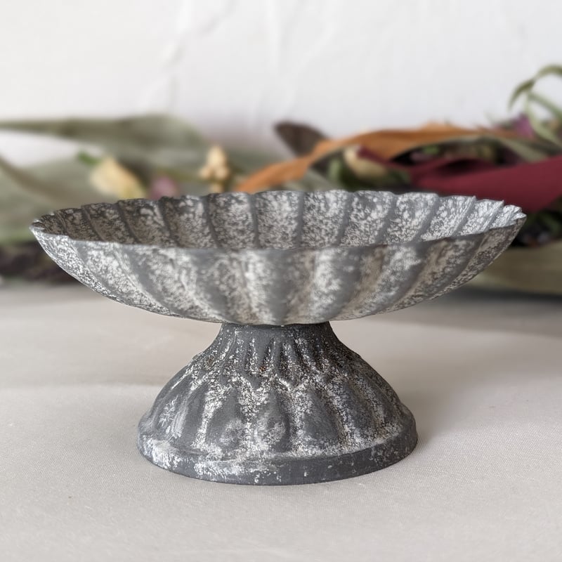 昭和レトロ＊外国の美少年のモノクロ写真　ブリキトレイ 昭和レトロ＊外国の美少年のモノクロ写真 ブリキトレイ