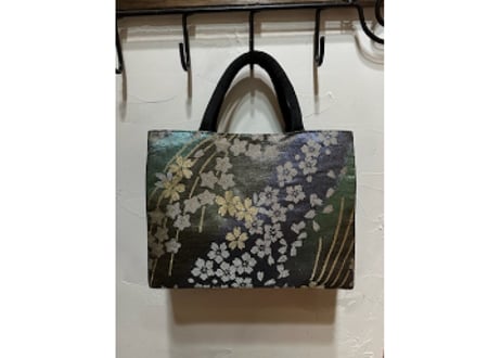 トート　山桜