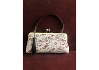 がま口バッグ　白妙菊（紅）