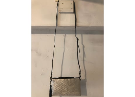 ちびポシェット　銀梅花