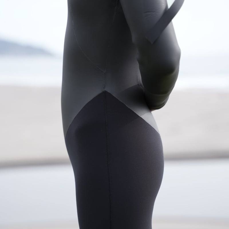 ALIA》 BACK ZIP FULL SUIT Warm5mm×5mm（セミドライ） |