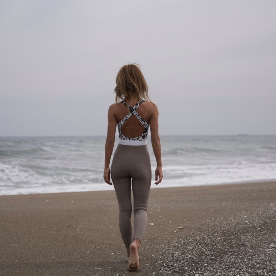 65e40085ee8b3e165a8ae83d
