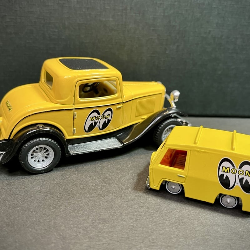 Sticky Frog 1/64 ダイキャストカーデカール MOONEYES2アソート | S