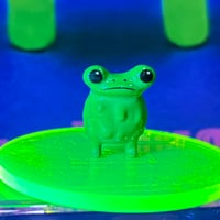STICKY FROG ネオングリーン カールくん フィギュア