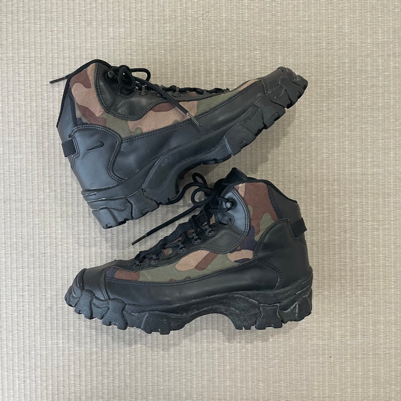 NIKE ACG AIR LAHAR 2 MID SC (1997) | Room 304