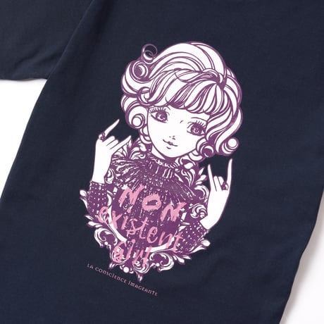 nonexistent girl Tシャツ