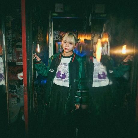 MEANINGLESS　Tシャツ