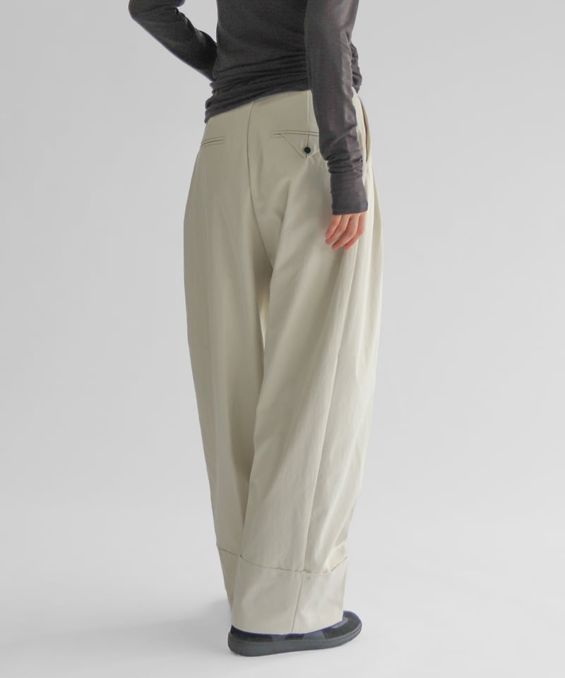Half Up Tuck Pants | lit
