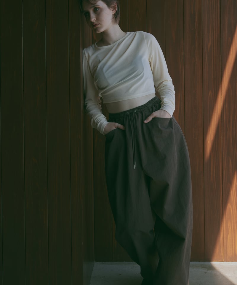 Velor Twist Cropped Tops | lit