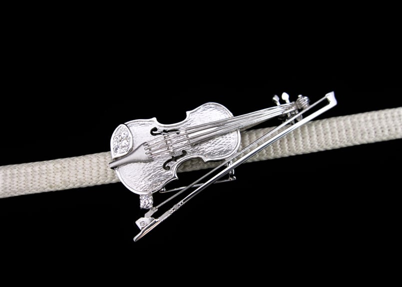 バイオリン -violin- | 銀峰工房 TAKUYAIBA バイオリン -violin- | 銀峰工房 TAKUYAIBA