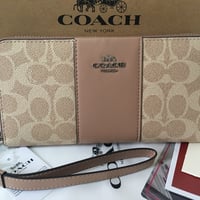 【未使用/処分！】COACH 長財布★ラウンドファスナー★コーチ　シグネチャー★ベージュCW947