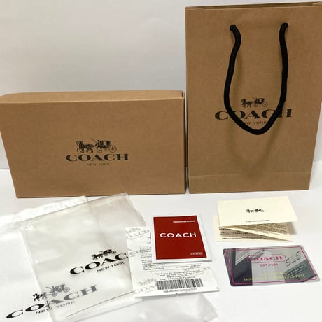 【未使用/処分！】COACH×スヌーピー長財布★ラウンドファスナー★コーチ　ワッペン　C4598