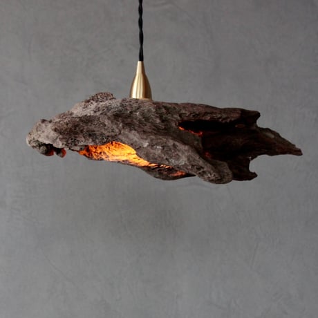 Driftwood shade pendant light