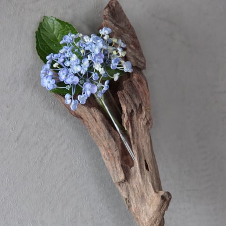 Driftwood flowervase#11