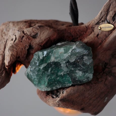 Driftwood×鉱物　GreenAventurine pendant light