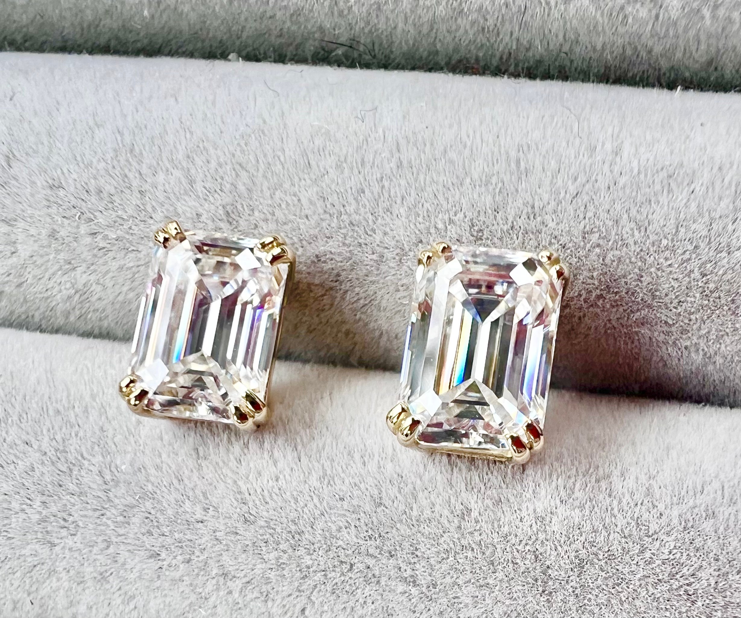 ◆uluru◆ オーバルカット エメラルドスタッドピアス 未使用 Pure エメラルドカット W爪 スタッドピアス | illu soleil