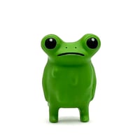 STICKY FROG CARL 2cm figure matte green