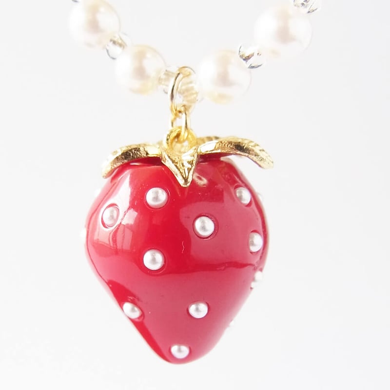 ♪再販❤️ 苺　いちご　パール　ガラスパール　マスクチェーン　マスク ♪再販❤️ 苺いちごパールガラスパールマスクチェーンマスク