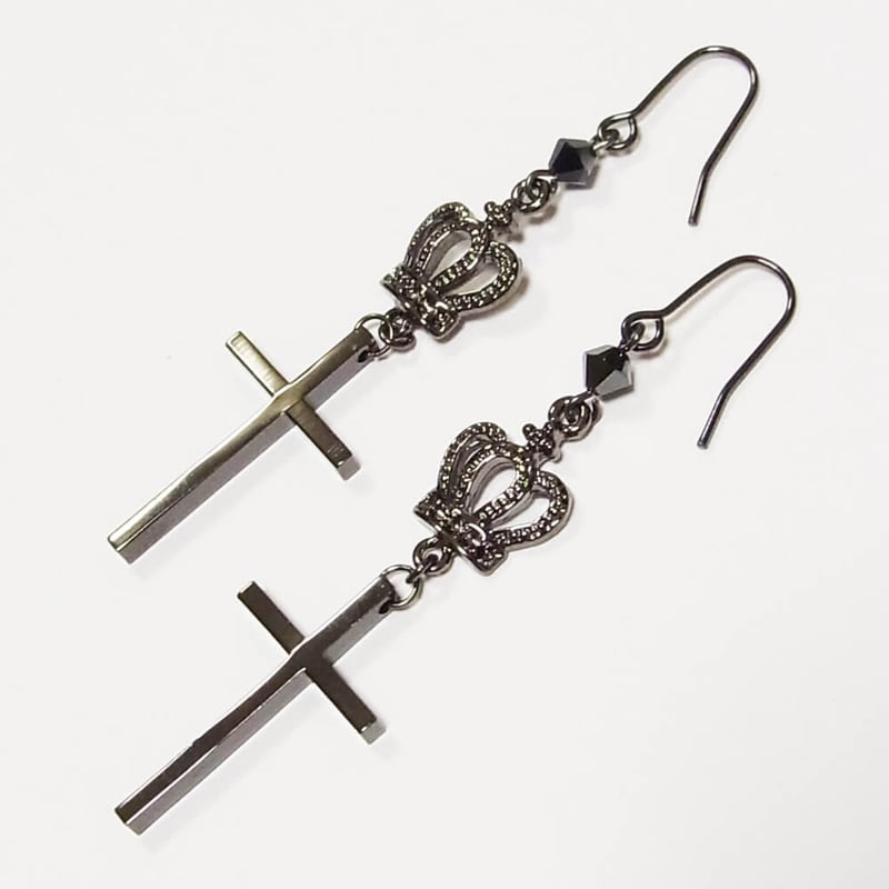 王冠 十字架 クラウン クロス ピアス | アクセサリー ティアーズ