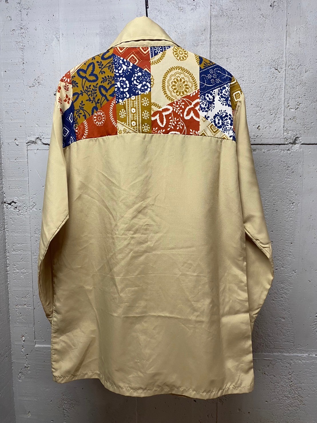 70s vintage リーバイス ネイティブ柄 三角タグ ポリエステル