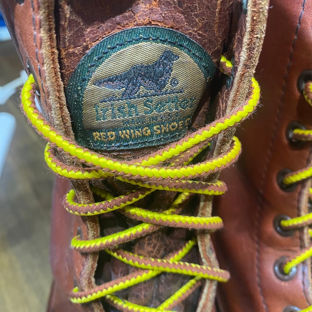90's Vintage REDWING 877 半円犬タグ 金刺繍 Irish Setter 90's Vintage REDWING 877 半円犬タグ 金刺繍 Irish Setter