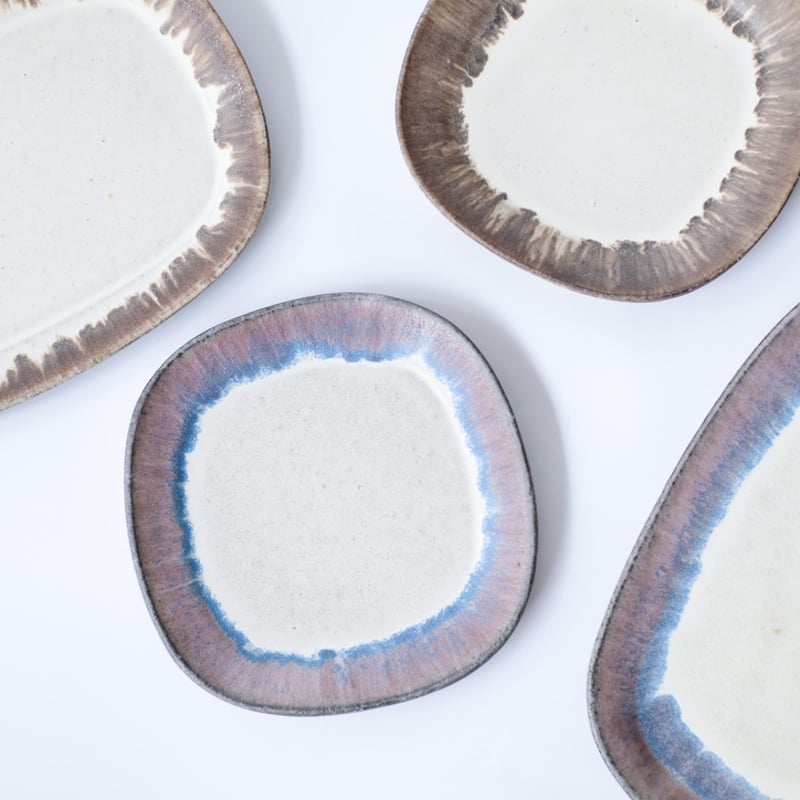 パンのお皿 WeekDAY 茶 / 3RD CERAMICS | クラシメク