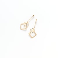 No.104　K18YGピアス