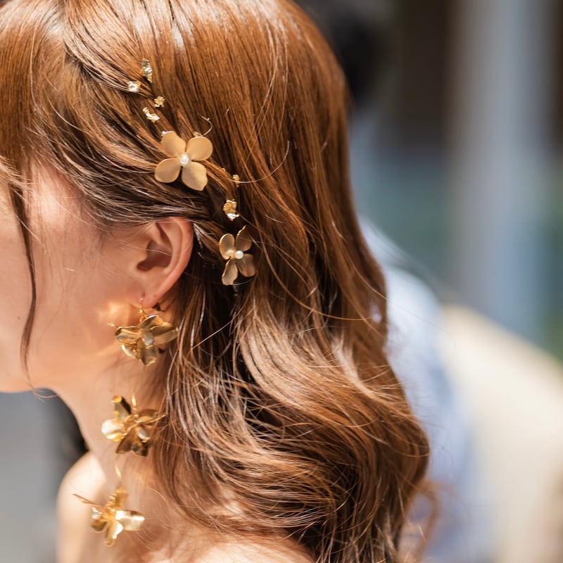 ゴールドアクセ ゴールドヘアピン ゴールドフラワーピン ブライダル 